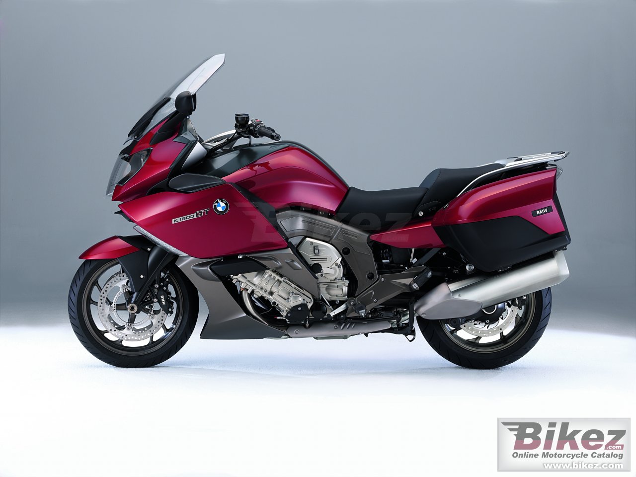 Big BMW k 1600 gt picture and wallpaper from Bikez.com
